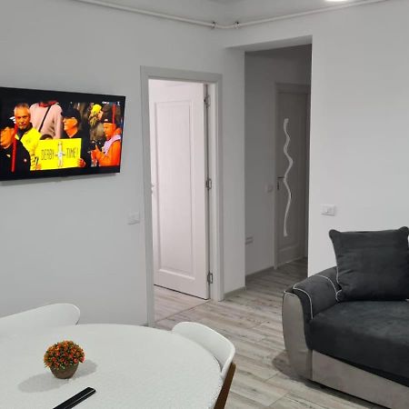 Apartament David Ramnicu Valcea Bagian luar foto