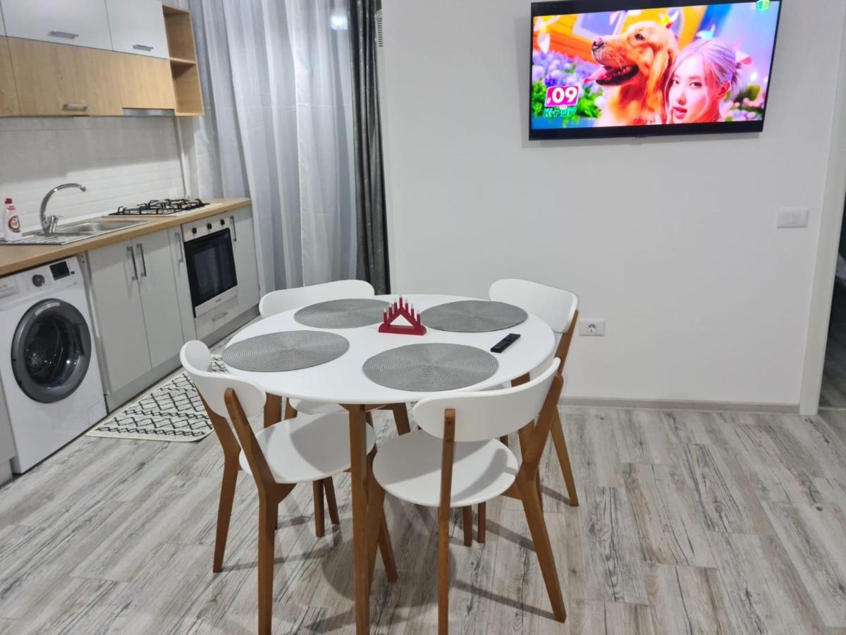Apartament David Ramnicu Valcea Bagian luar foto