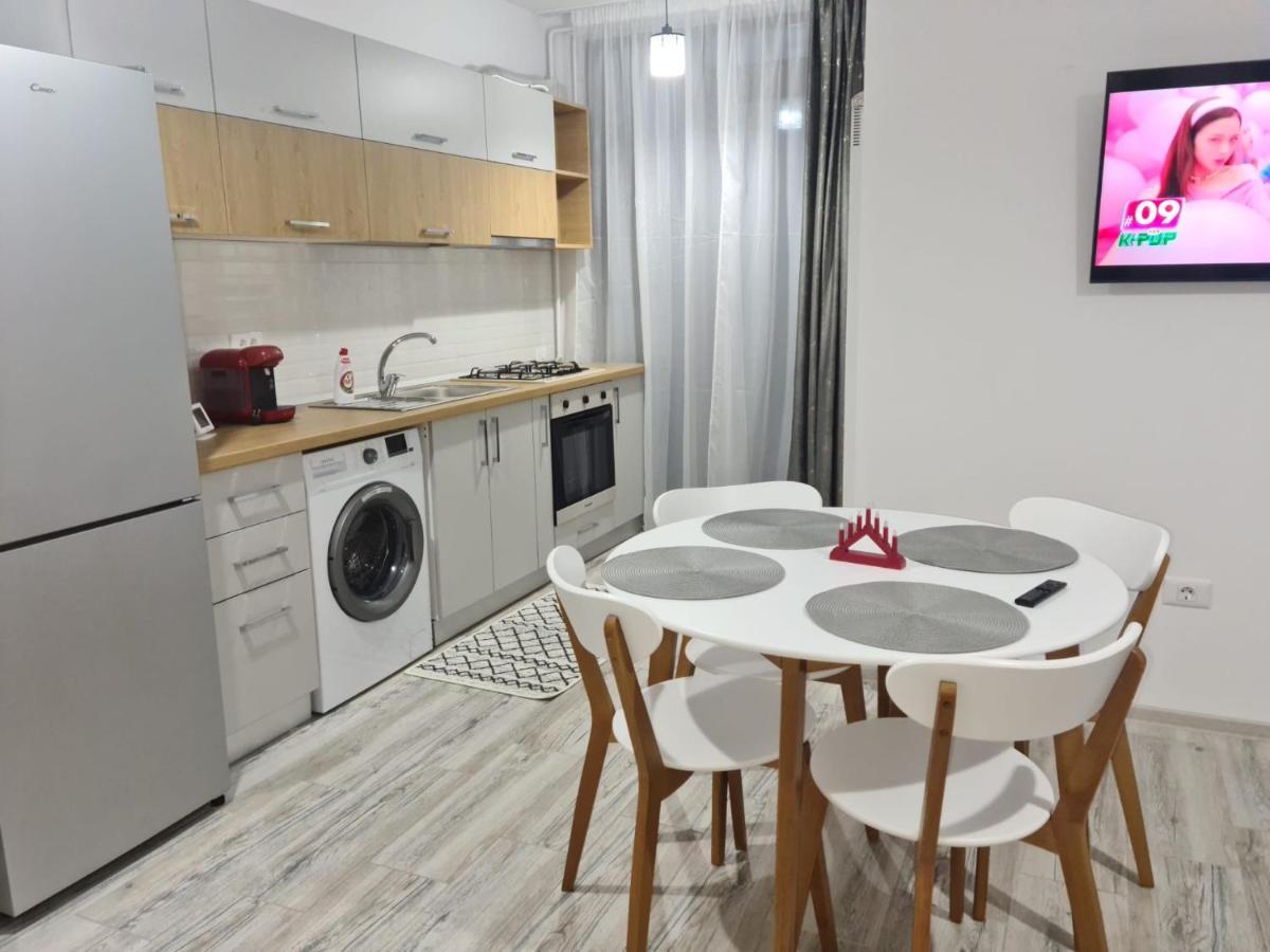 Apartament David Ramnicu Valcea Bagian luar foto