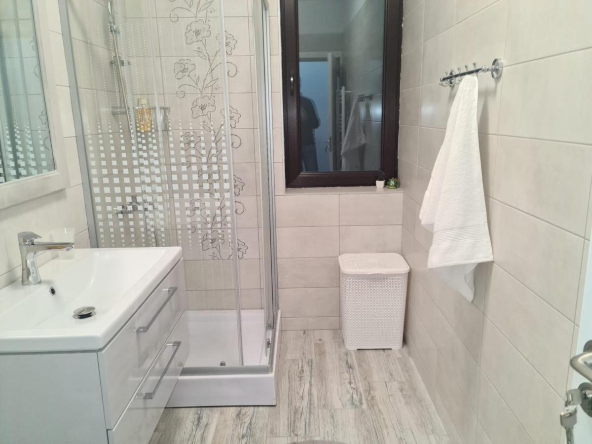 Apartament David Ramnicu Valcea Bagian luar foto