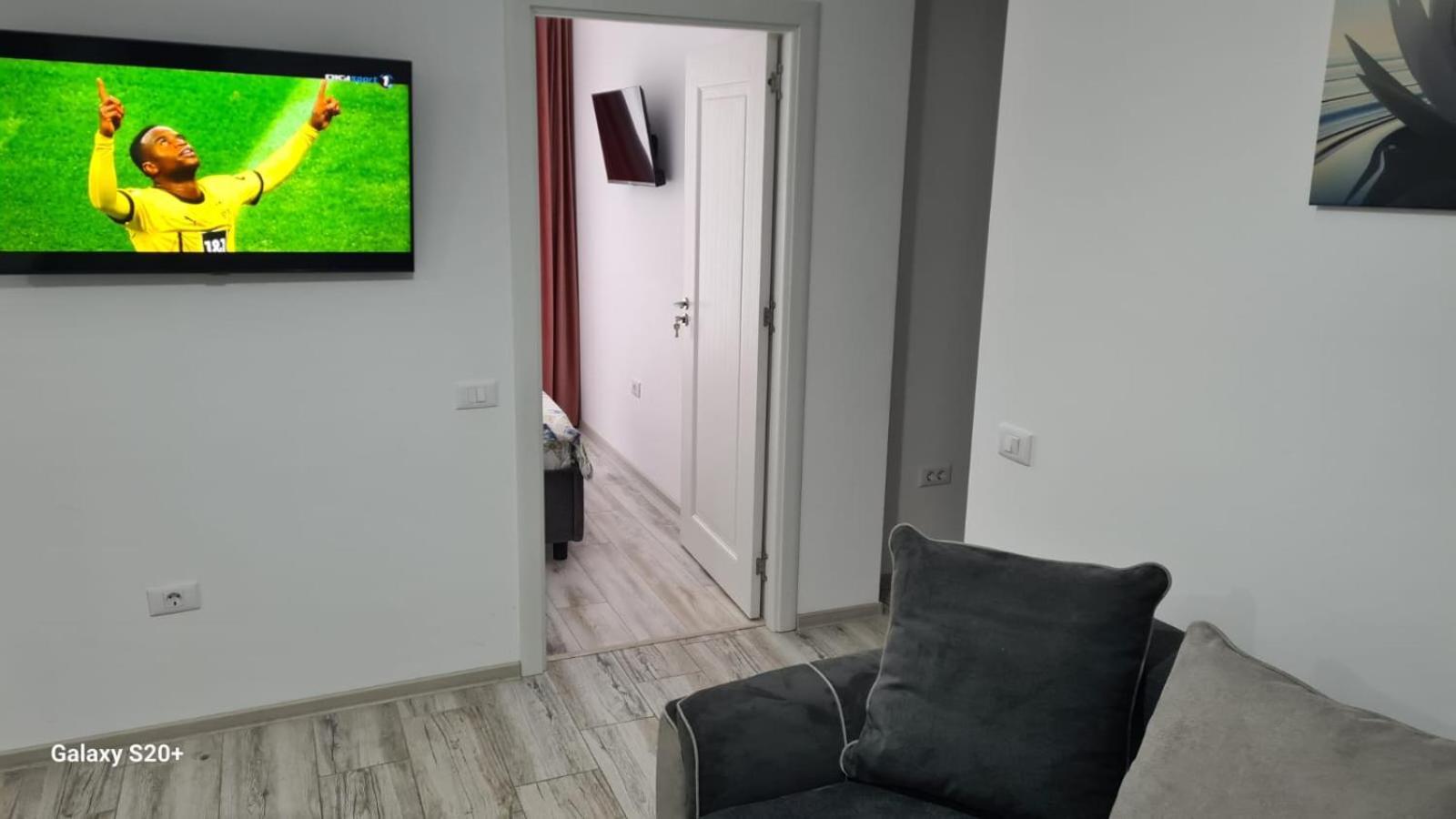 Apartament David Ramnicu Valcea Bagian luar foto